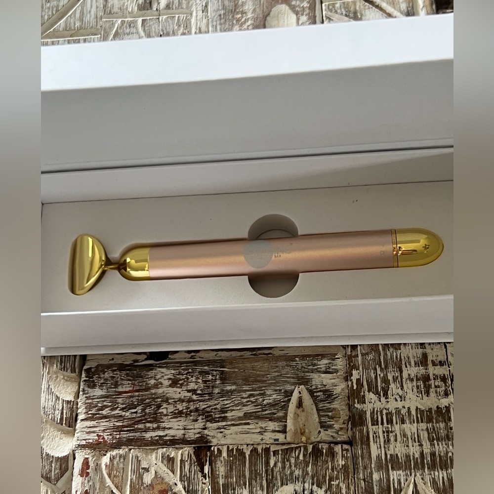 Skin Inc. Sculpt Lift Bar - 24K Gold